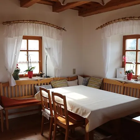 Affittacamere Haus Schoenegger 3*