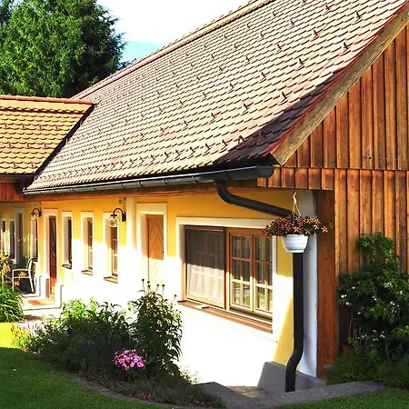 Affittacamere Haus Schoenegger 3*