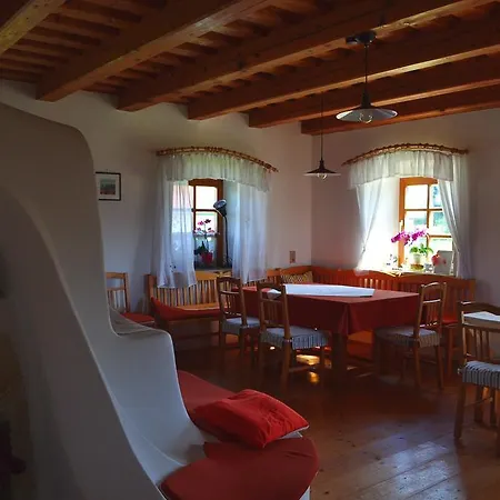 Affittacamere Haus Schoenegger 3*