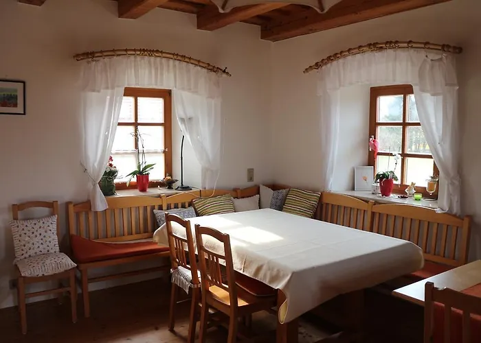 Pensión Haus Schoenegger 3*